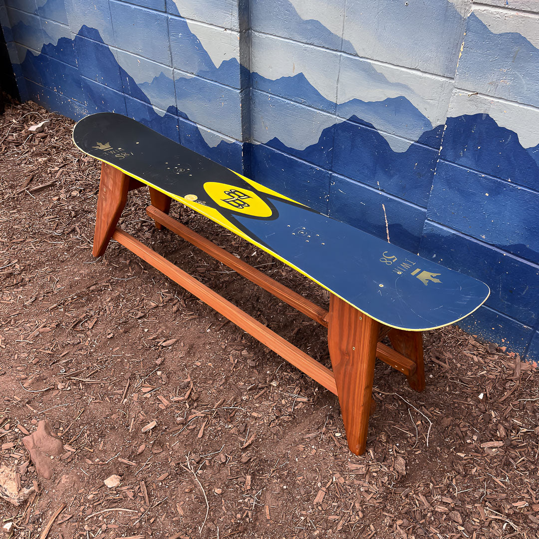 Single Ski/Snowboard Bench